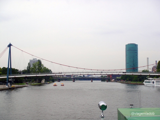 Frankfurt - passeio de barco - boat trip