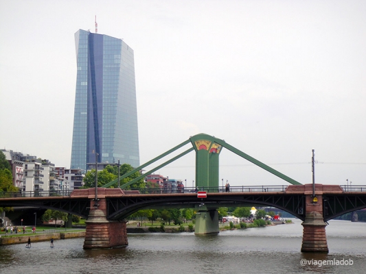 Frankfurt - passeio de barco - boat trip