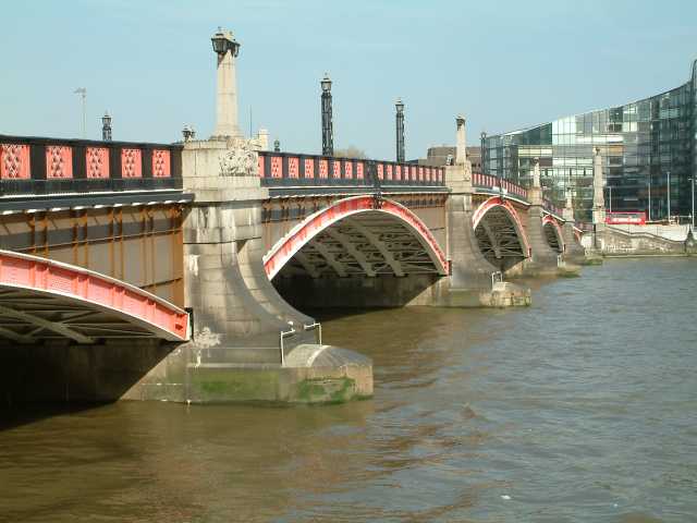 Lambeth-Bridge